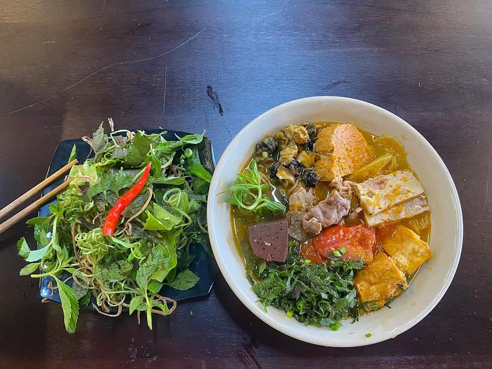 B&uacute;n đậu mắm t&ocirc;m c&ocirc; Duy&ecirc;n, chuỗi nh&agrave; h&agrave;ng ẩm thực nổi tiếng ở Pleiku 7