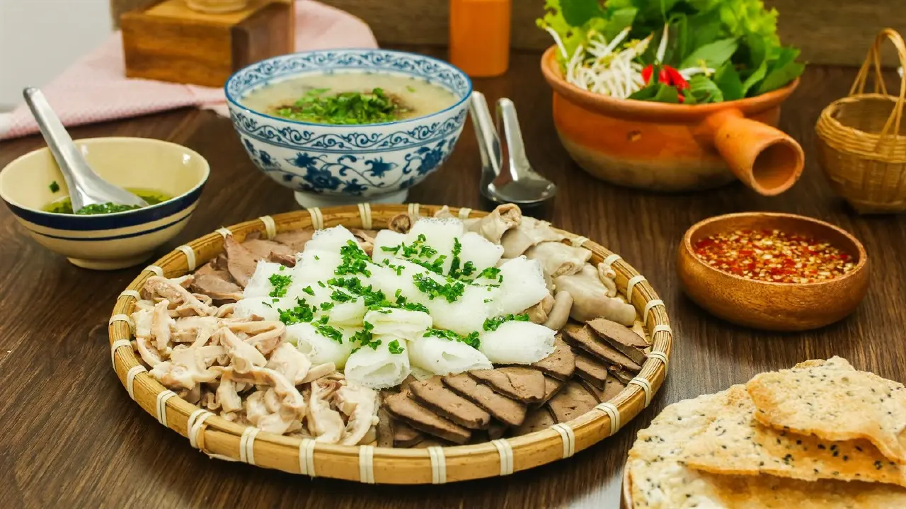 Ch&aacute;o l&ograve;ng b&aacute;nh hỏi, sự kết hợp độc lạ giữa đại ng&agrave;n 5