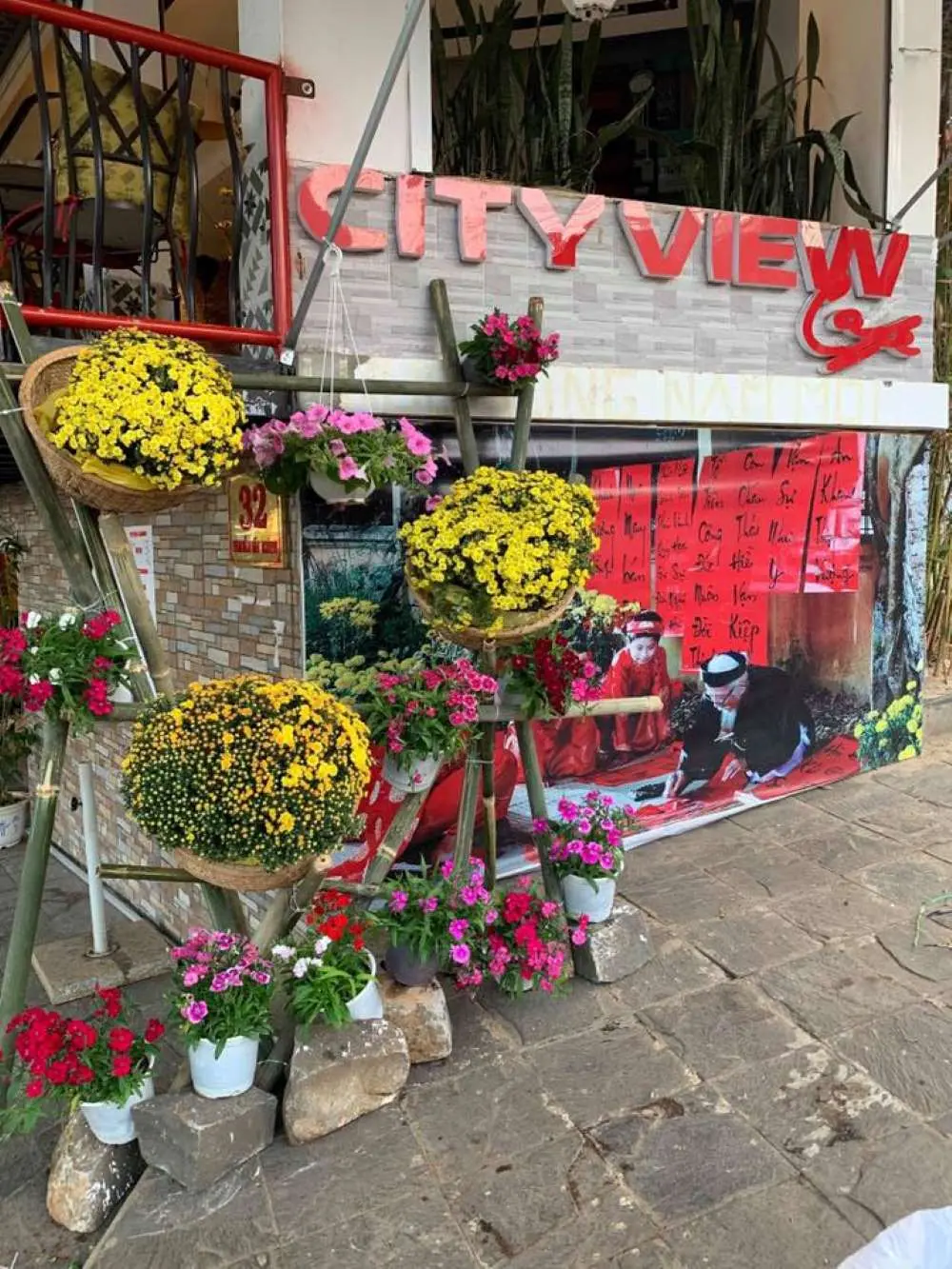 City View Cafe, điểm hẹn nhất định phải gh&eacute; đến mỗi khi trở về phố n&uacute;i 7