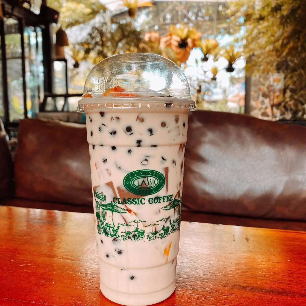 Classic Coffee, đắm m&igrave;nh v&agrave;o hương vị c&agrave; ph&ecirc; cổ điển 12
