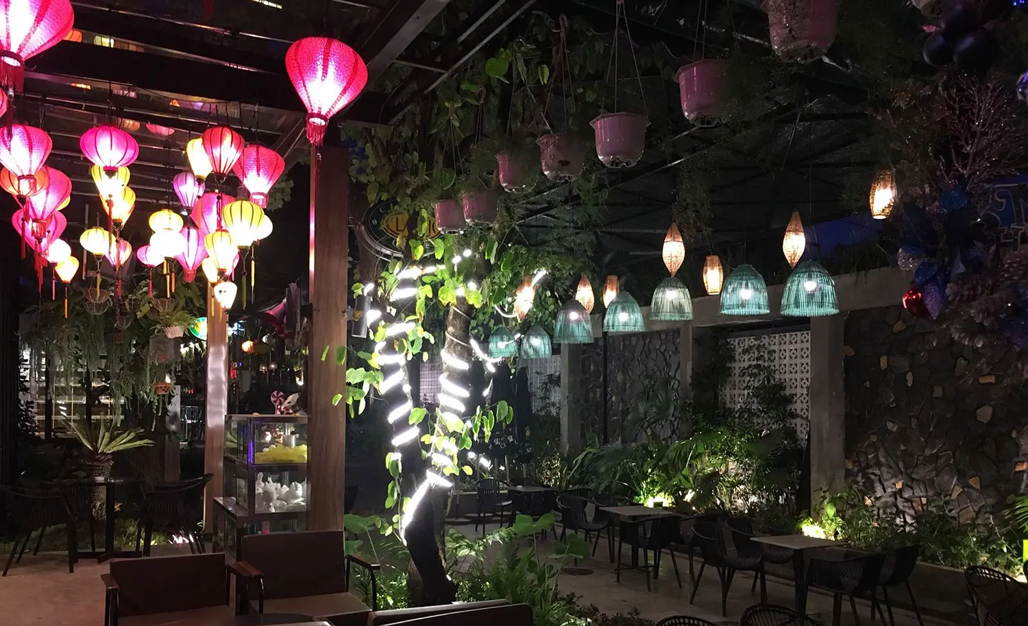 Classic Coffee, đắm m&igrave;nh v&agrave;o hương vị c&agrave; ph&ecirc; cổ điển 6