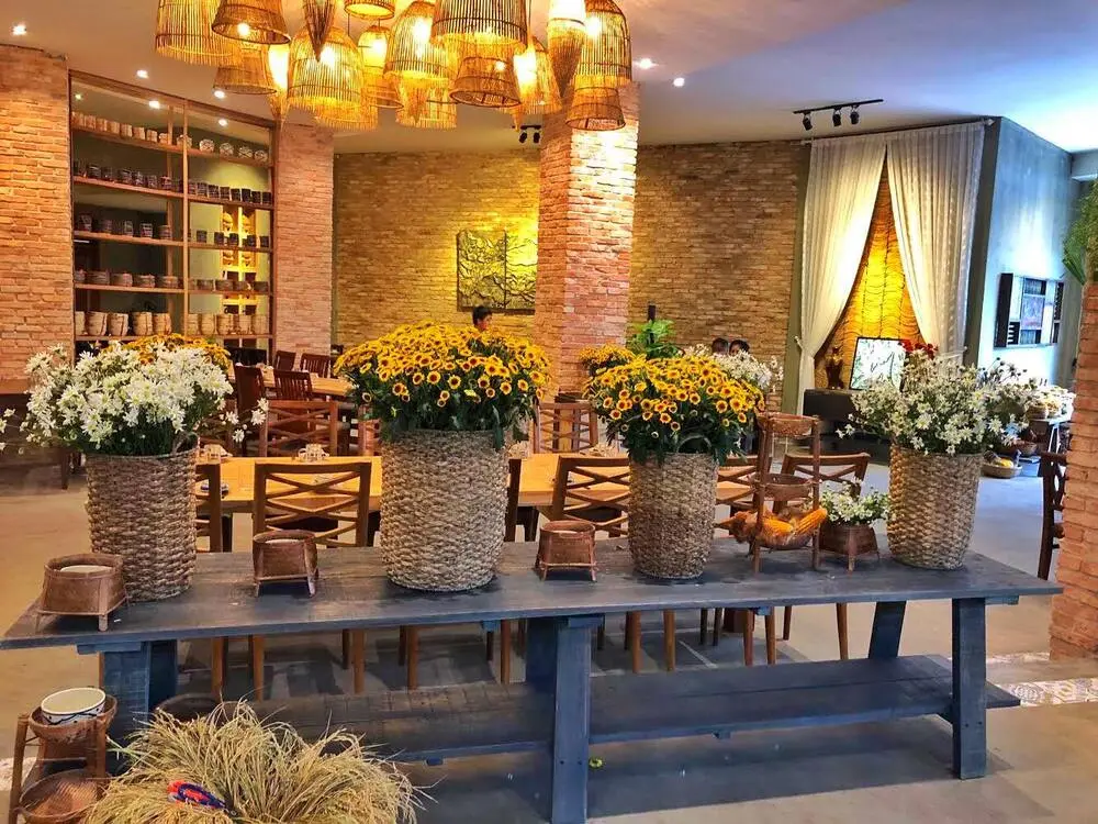 Đến nh&agrave; h&agrave;ng Cơm Qu&ecirc; Gia Lai v&agrave; trải nghiệm n&eacute;t ẩm thực d&acirc;n d&atilde; 3