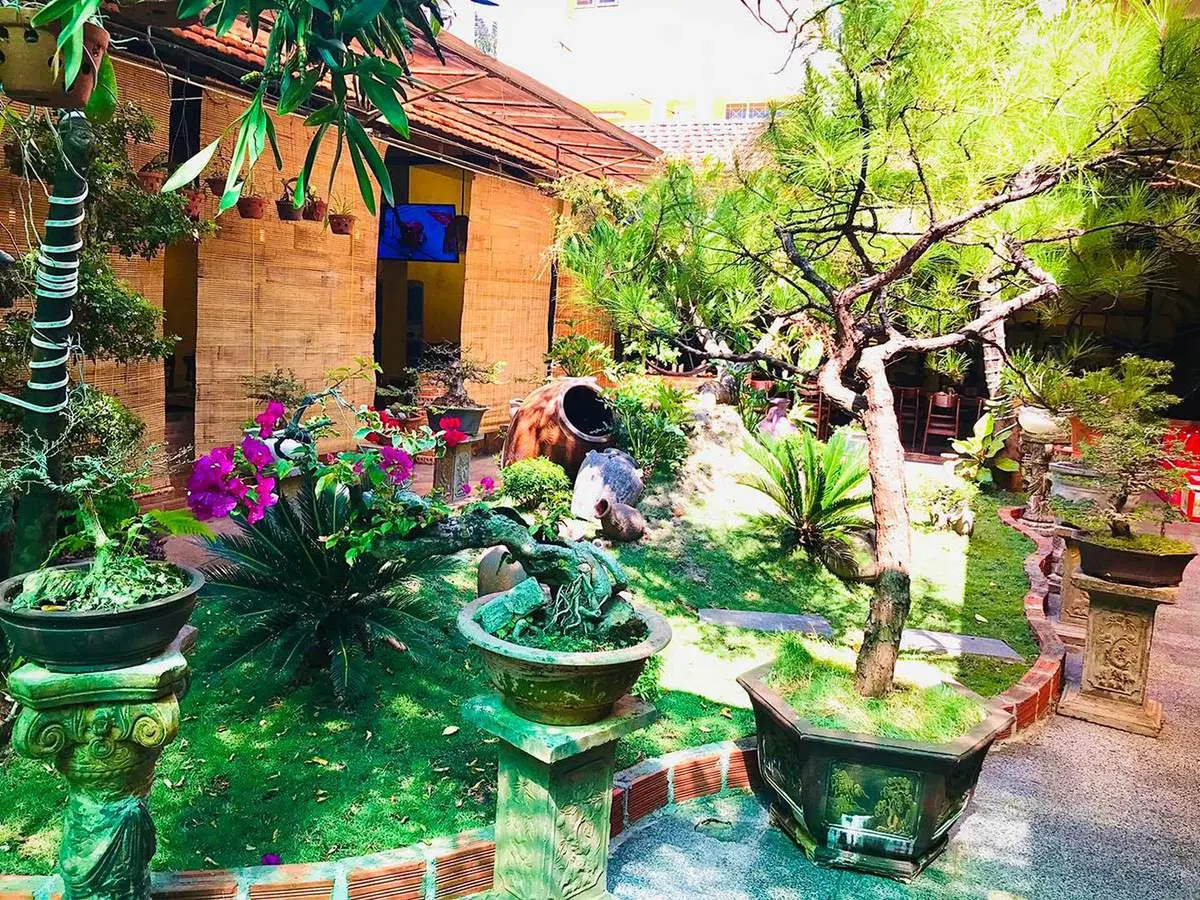 Gh&eacute; Cơm ni&ecirc;u Mộc Gia Lai thưởng thức tinh t&uacute;y ẩm thực Việt 4