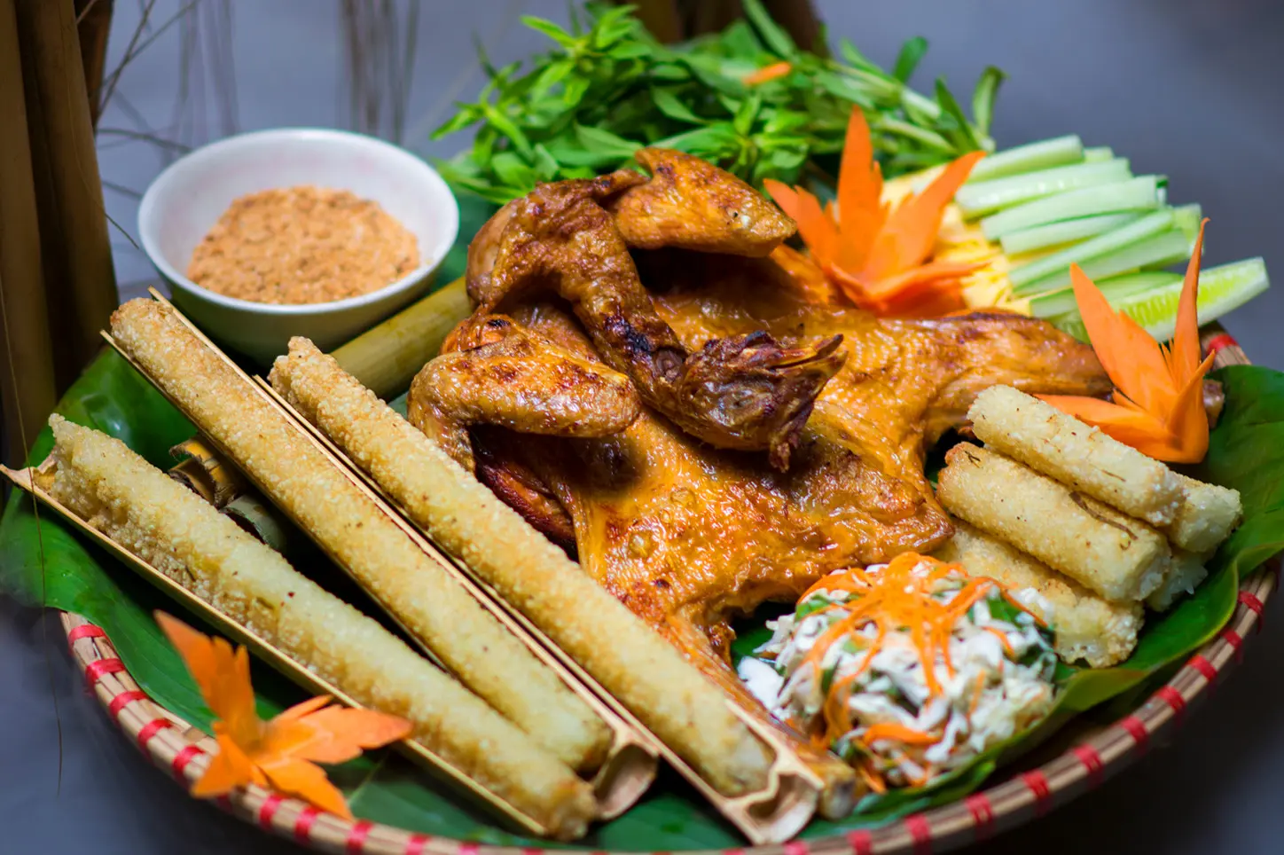 Kh&aacute;m ph&aacute; những qu&aacute;n g&agrave; nướng cơm lam ở Gia Lai cực thơm ngon 2