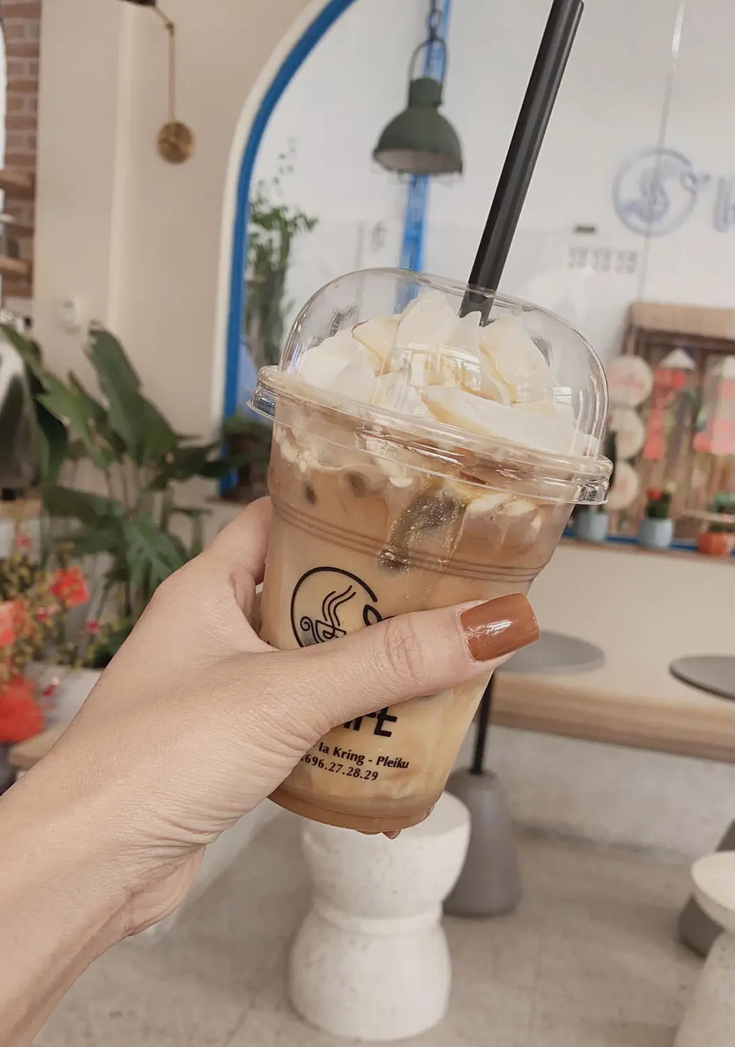 Lahu Cafe, độc đ&aacute;o phong c&aacute;ch Địa Trung Hải giữa l&ograve;ng Pleiku 8