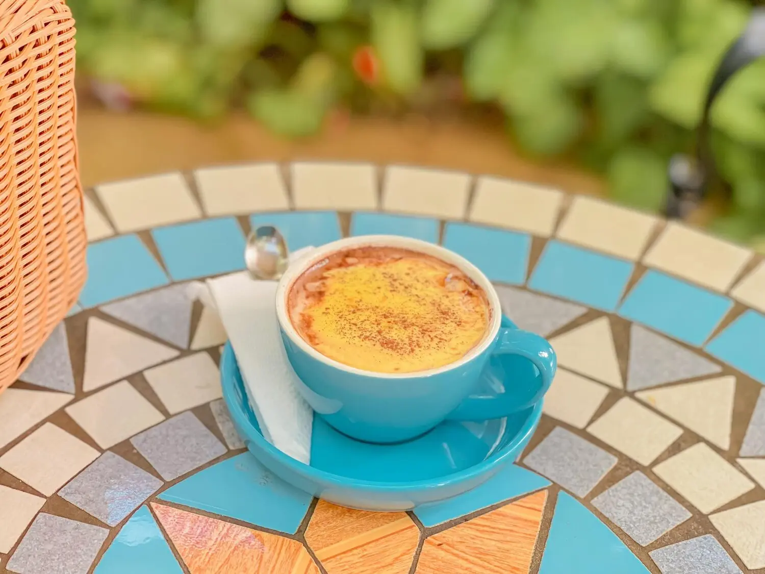 Ngon Avatar Coffee Garden Teahouse, ng&ocirc;i nh&agrave; c&agrave; ph&ecirc; xinh đẹp tại Pleiku 8