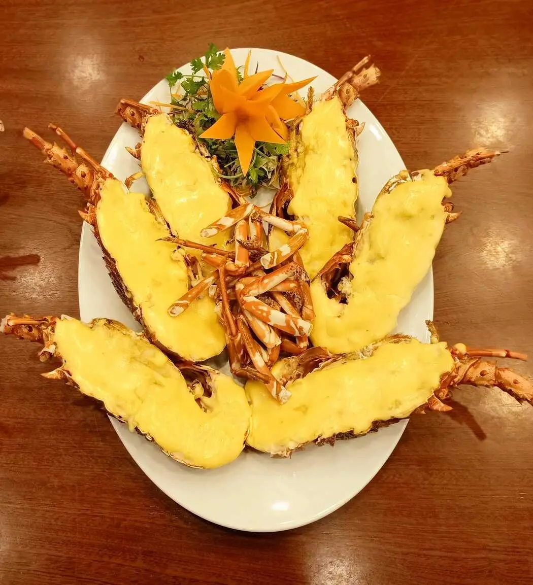 Nh&agrave; h&agrave;ng Phố Biển Gia Lai, điểm đến d&agrave;nh cho t&iacute;n đồ m&ecirc; hải sản 13