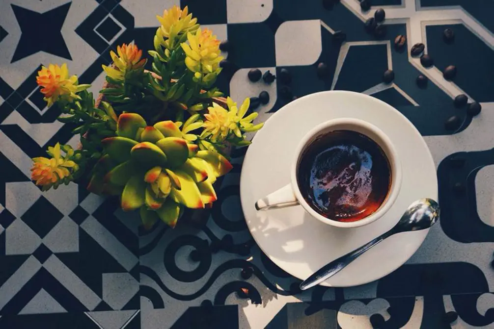 The Corner House Coffee, kh&aacute;m ph&aacute; thi&ecirc;n đường sống ảo đẹp m&ecirc; ly 7