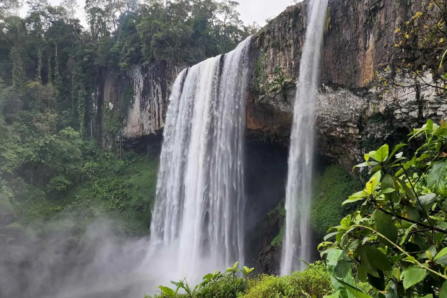 Review Trekking th&aacute;c K50 chi tiết đến từ c&ocirc; n&agrave;ng Gen Z Mỹ Linh 2
