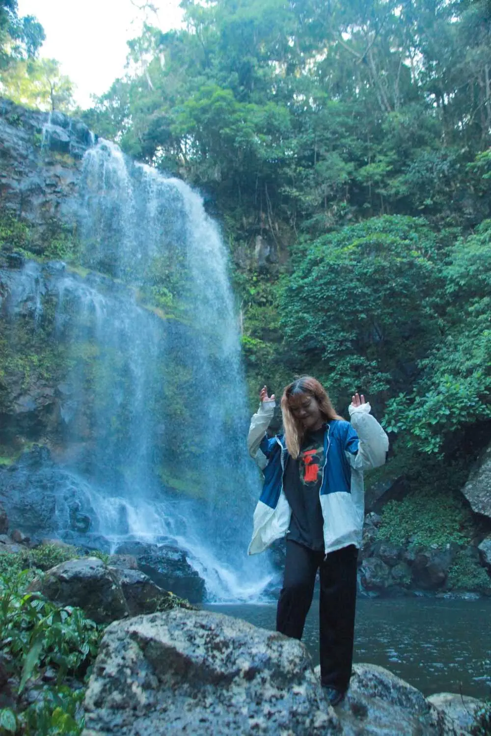 Review Trekking th&aacute;c K50 chi tiết đến từ c&ocirc; n&agrave;ng Gen Z Mỹ Linh 4