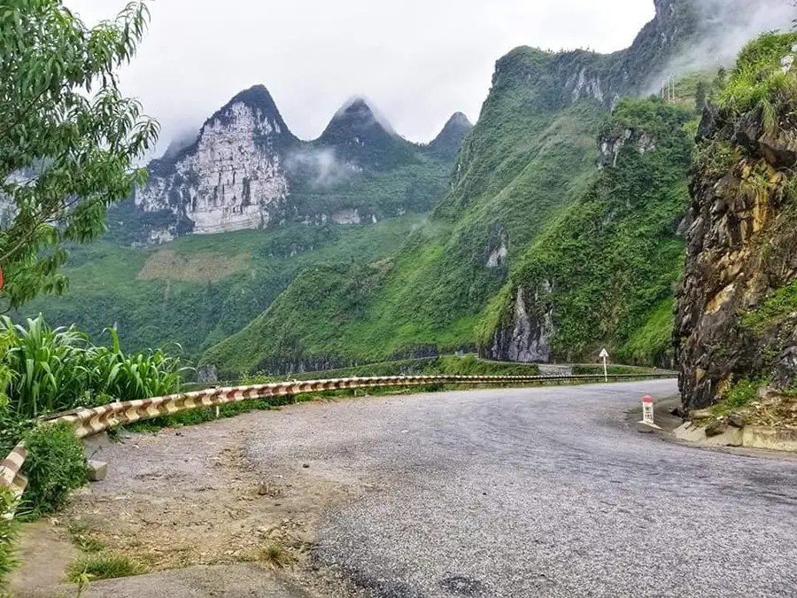 Chinh phục con đường hạnh ph&uacute;c H&agrave; Giang c&ugrave;ng anh ch&agrave;ng Dolla Doan 4