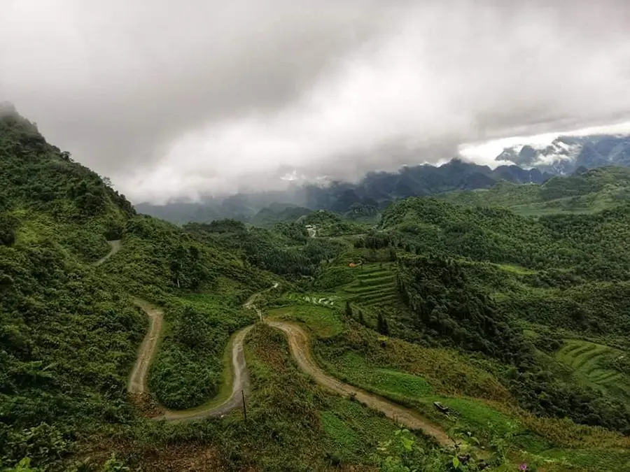 Chinh phục con đường hạnh ph&uacute;c H&agrave; Giang c&ugrave;ng anh ch&agrave;ng Dolla Doan 5