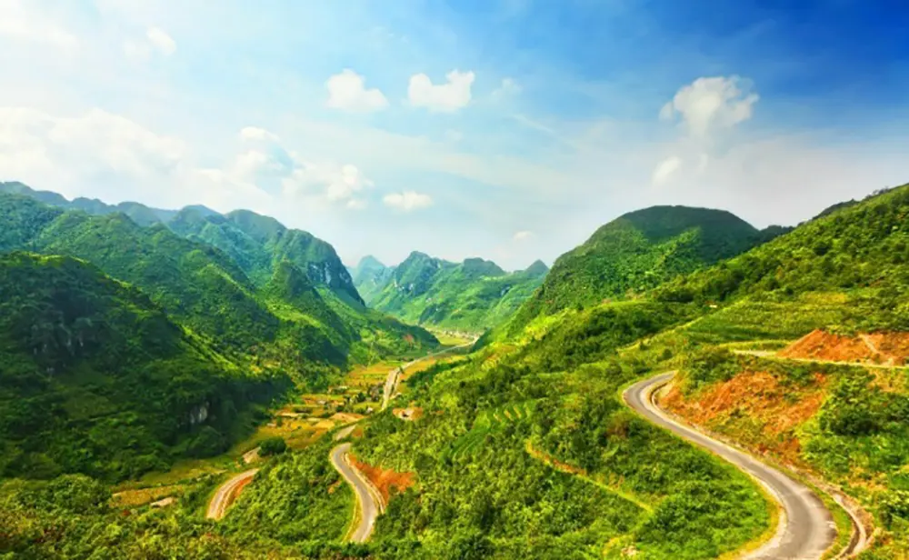 H&agrave;nh tr&igrave;nh chinh phục v&agrave; review T&acirc;y C&ocirc;n Lĩnh 3