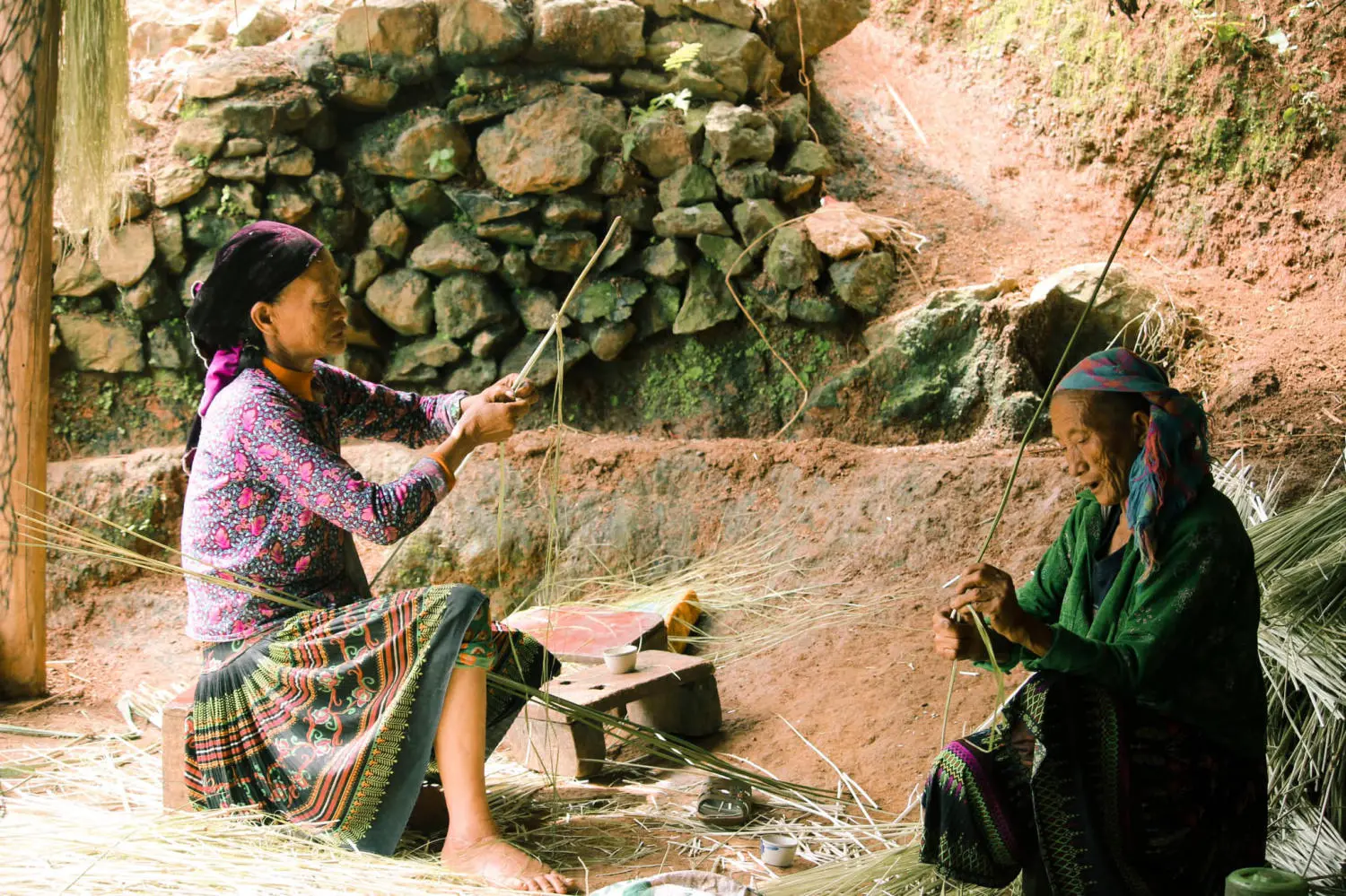 Kh&aacute;m ph&aacute; L&agrave;ng cổ Thi&ecirc;n Hương trăm năm tuổi tr&ecirc;n cao nguy&ecirc;n đ&aacute; Đồng Văn 15