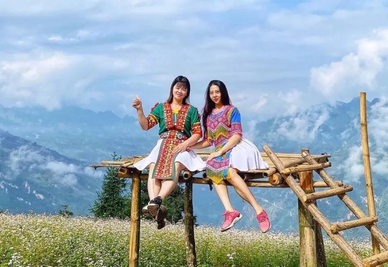 Kh&aacute;m ph&aacute; Su&ocirc;i Thầu: &ldquo;Thảo nguy&ecirc;n ch&acirc;u &Acirc;u&rdquo; giữa l&ograve;ng H&agrave; Giang 11