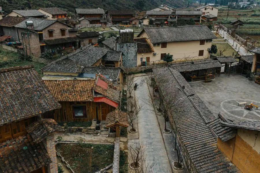 L&agrave;ng văn h&oacute;a d&acirc;n tộc M&ocirc;ng, n&eacute;t kiến tr&uacute;c đặc trưng v&ugrave;ng cao nguy&ecirc;n đ&aacute; 6