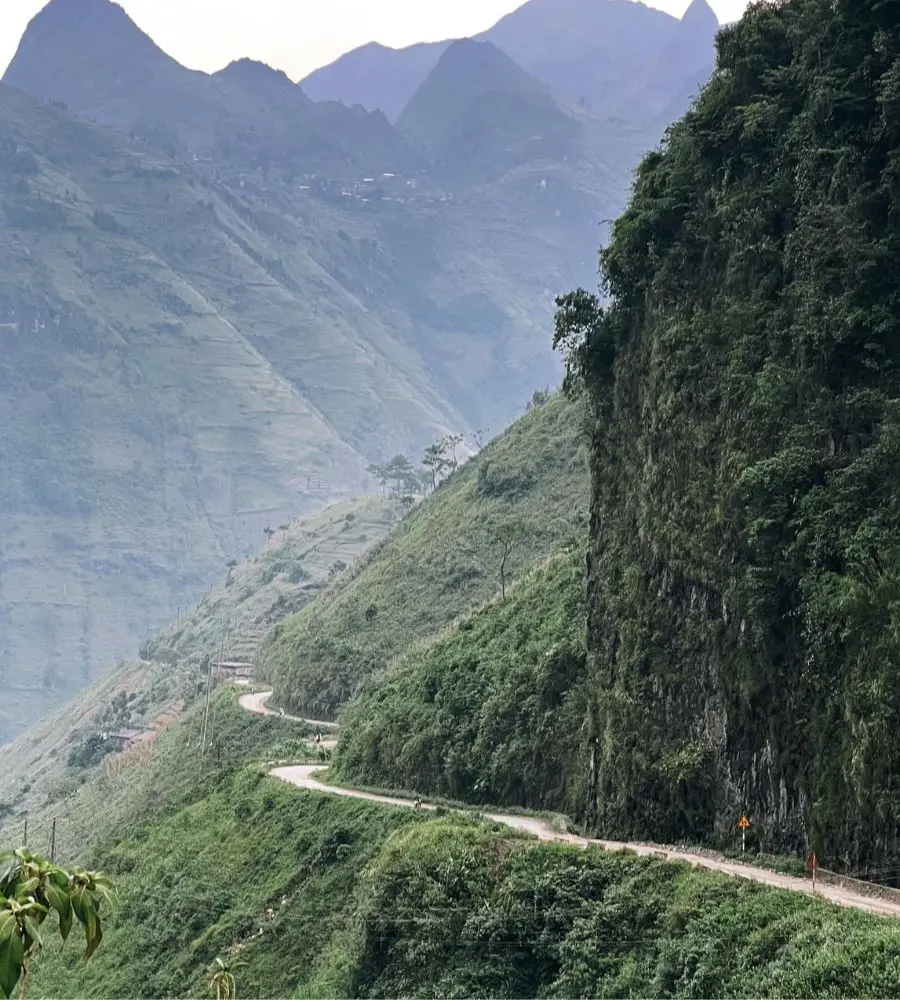 Phượt H&agrave; Giang một m&igrave;nh, chuyến đi thanh xu&acirc;n đ&aacute;ng thử nơi cao nguy&ecirc;n đ&aacute; 4