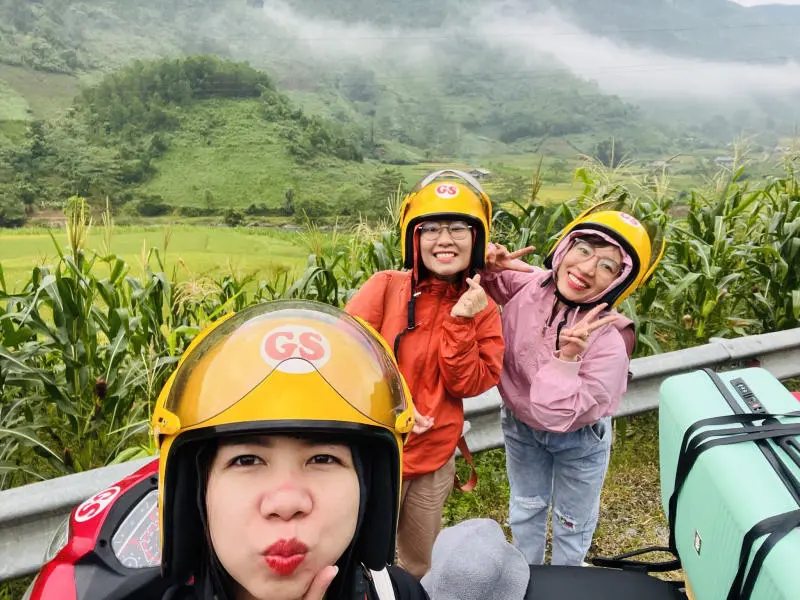 Review H&agrave; Giang 2N2Đ đầy ch&acirc;n thật của Nhan Tran 2