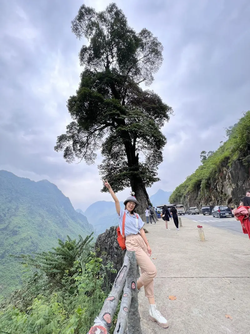 Review H&agrave; Giang 2N2Đ đầy ch&acirc;n thật của Nhan Tran 4