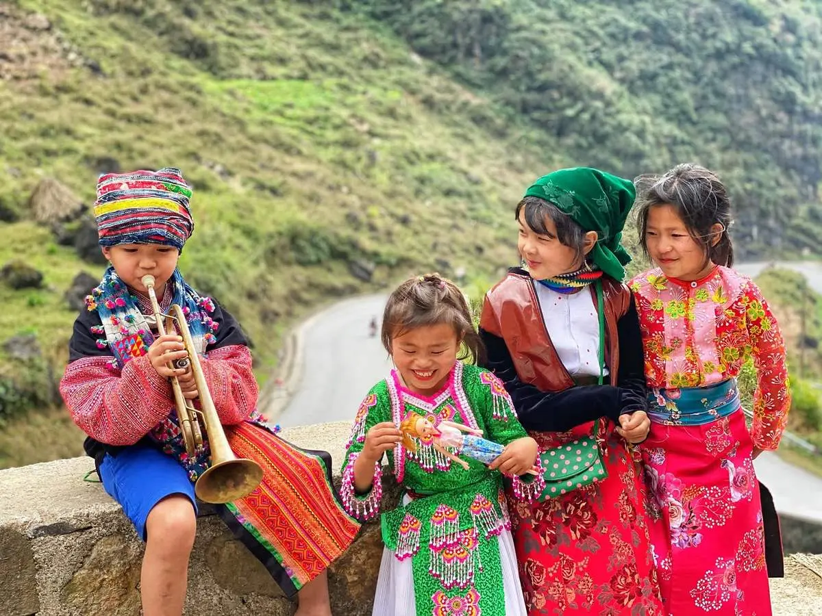 Review H&agrave; Giang - Khung cảnh tuyệt nhất H&agrave; Giang l&agrave; khi c&oacute; cả người v&agrave; cảnh 5