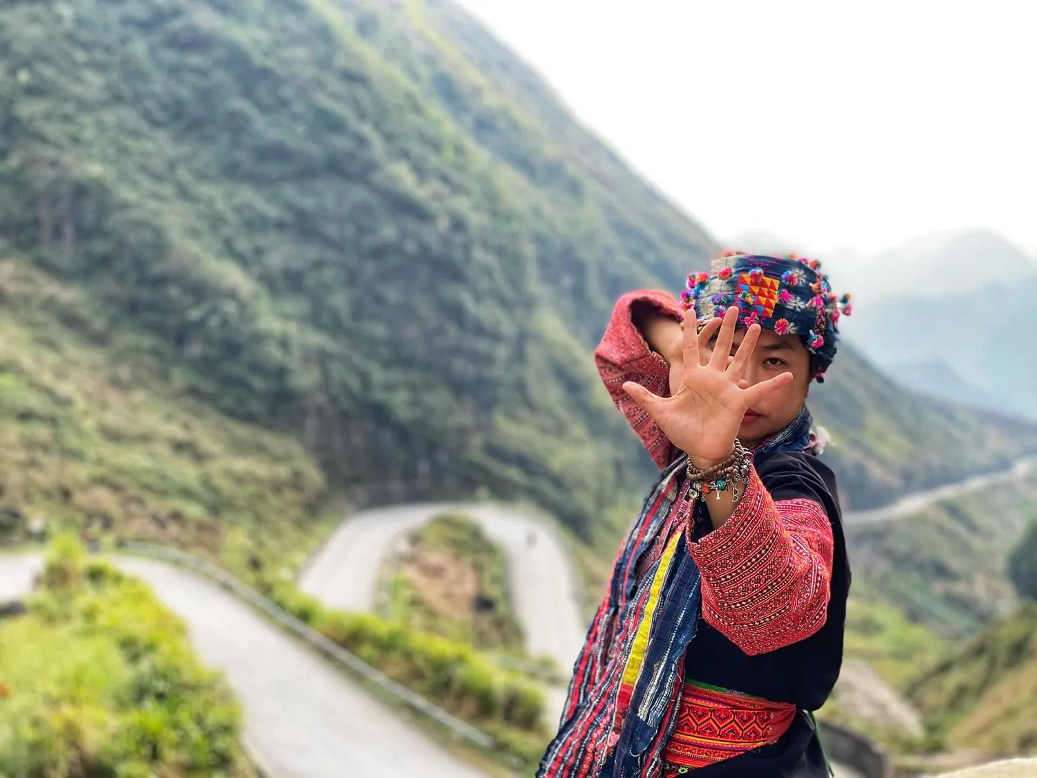 Review H&agrave; Giang - Khung cảnh tuyệt nhất H&agrave; Giang l&agrave; khi c&oacute; cả người v&agrave; cảnh 11