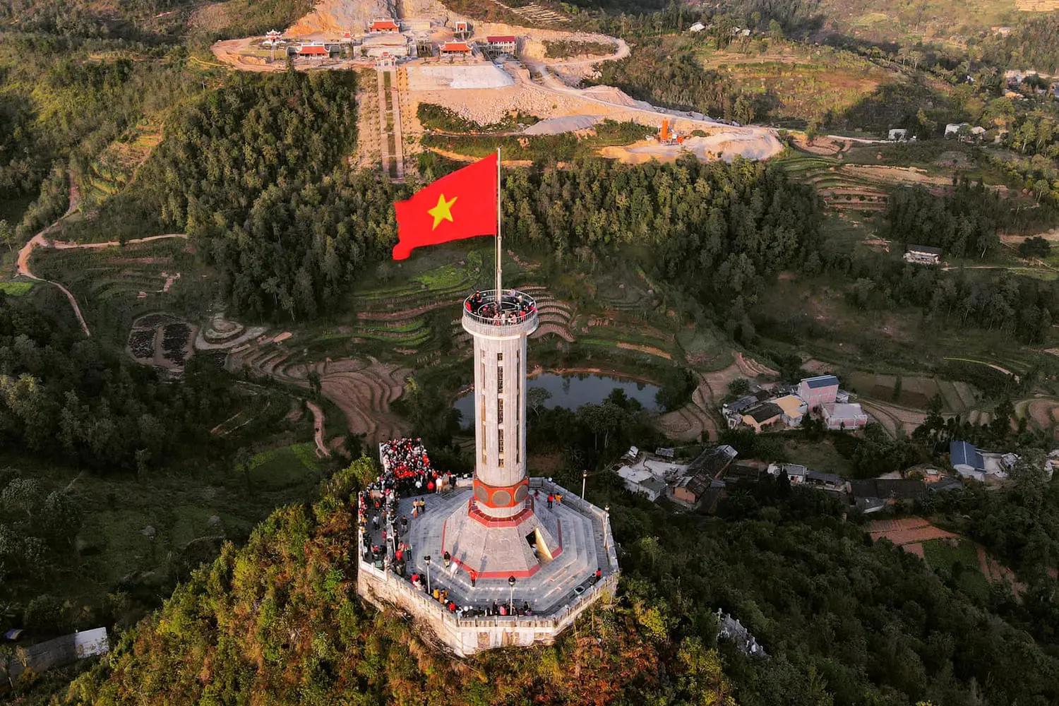 Bỏ t&uacute;i lịch tr&igrave;nh H&agrave; Giang tự t&uacute;c 2 ng&agrave;y cuối tuần cho c&aacute;c cuồng ch&acirc;n 8