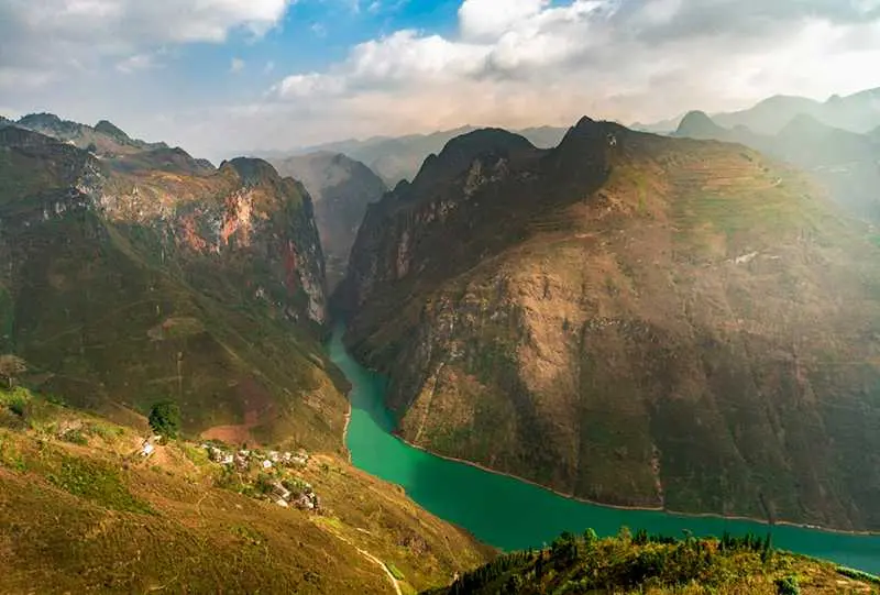 Bỏ t&uacute;i ngay lịch tr&igrave;nh kh&aacute;m ph&aacute; H&agrave; Giang 3N2Đ cực chi tiết 7