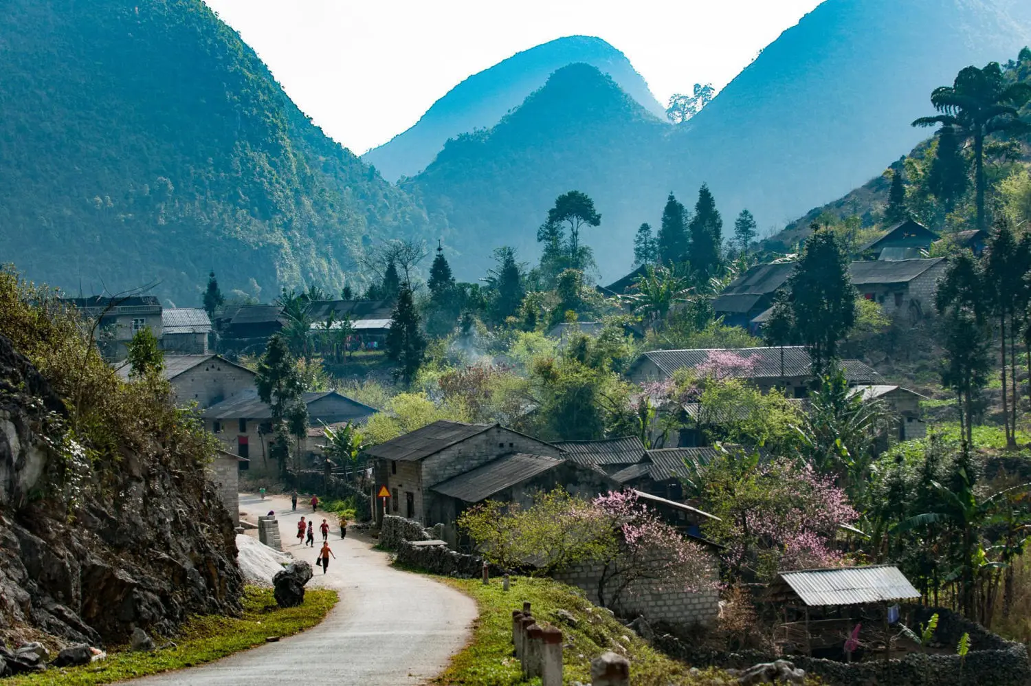 Lịch tr&igrave;nh H&agrave; Giang tự t&uacute;c 3N2Đ kh&aacute;m ph&aacute; mọi điểm đến hấp dẫn 4