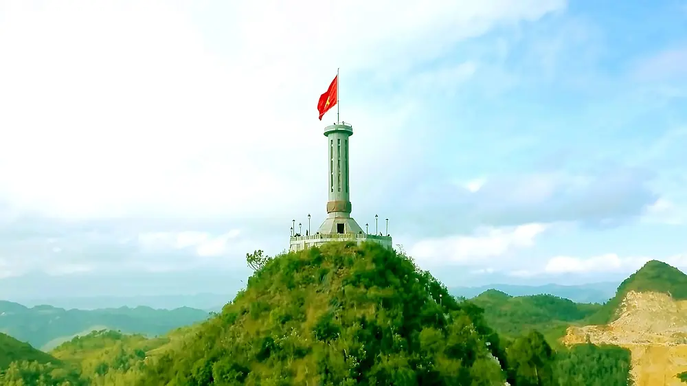 Lịch tr&igrave;nh H&agrave; Giang tự t&uacute;c 4N3Đ d&agrave;nh cho người mới đi lần đầu 9