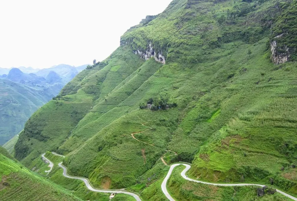 Lịch tr&igrave;nh H&agrave; Giang tự t&uacute;c 4N3Đ săn hoa gạo đỏ chi tiết từ A đến Z 8