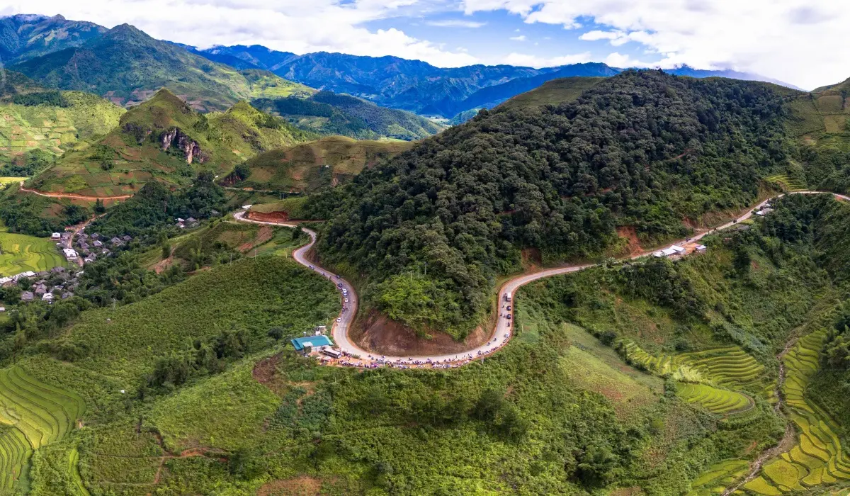 Lịch trình Hà Giang 5N4Đ tự túc: Khám phá Hoàng Su Phì