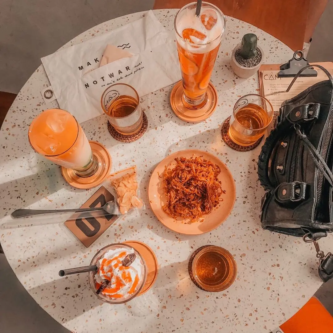 C&oacute; một Cam Cafe Hạ Long xinh xắn đ&atilde; lu&ocirc;n khiến bao người nhớ thương 16