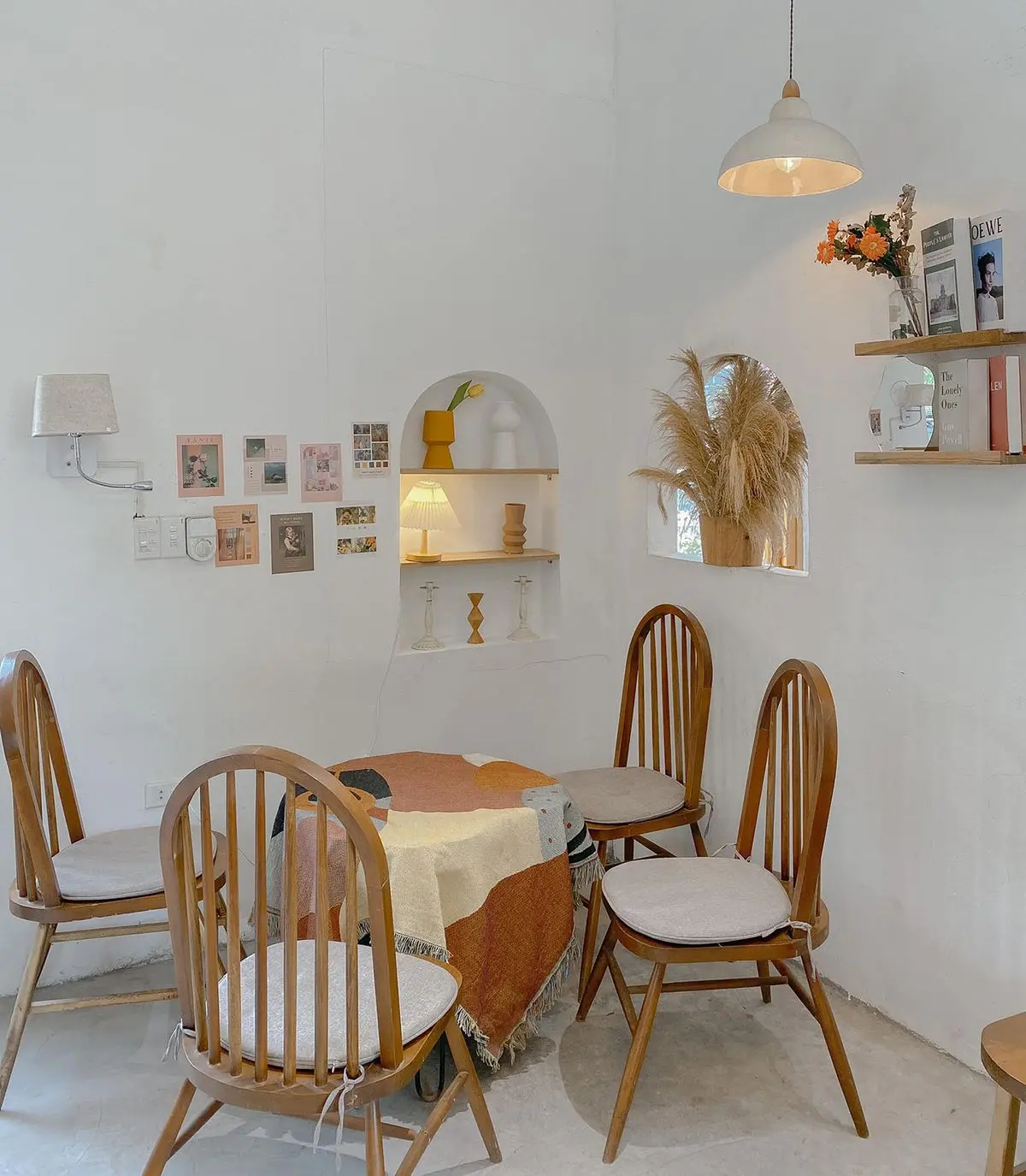 C&oacute; một Cam Cafe Hạ Long xinh xắn đ&atilde; lu&ocirc;n khiến bao người nhớ thương 4