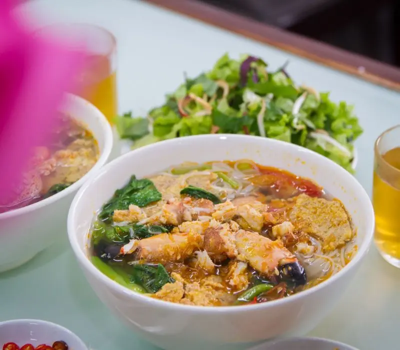 Foodtour Hạ Long, lắp đầy chiếc bụng đ&oacute;i với 15 m&oacute;n đặc sản 4