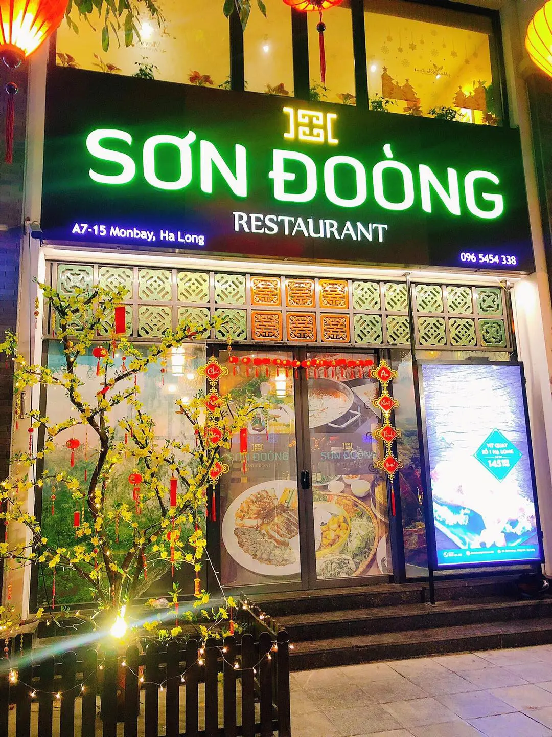 Hương vị đậm đà của những món ăn Việt tại Nhà Hàng Sơn Đoòng Hạ Long 3