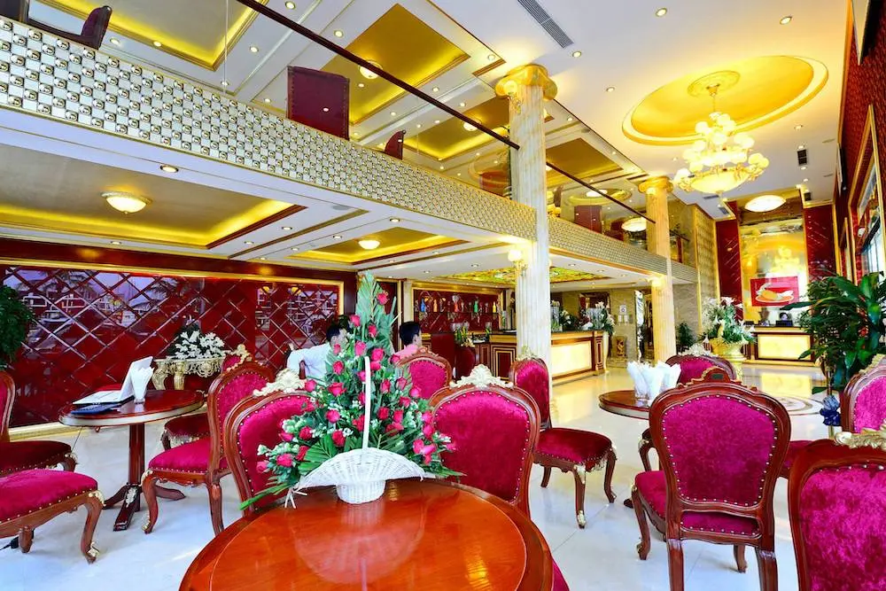 Nhà hàng Cua Vàng Bãi Cháy – Nhà hàng duy nhất ở Việt Nam có món này 4