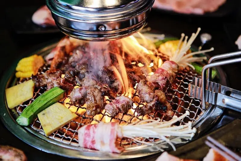Danh sách 6 quán buffet ngon ở Hạ Long làm say lòng bao du khách