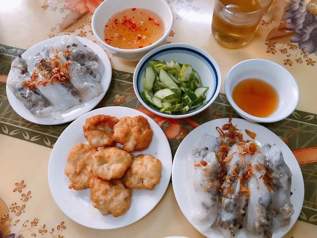 Thả ga thưởng thức món ngon ở các quán ăn vặt Hạ Long