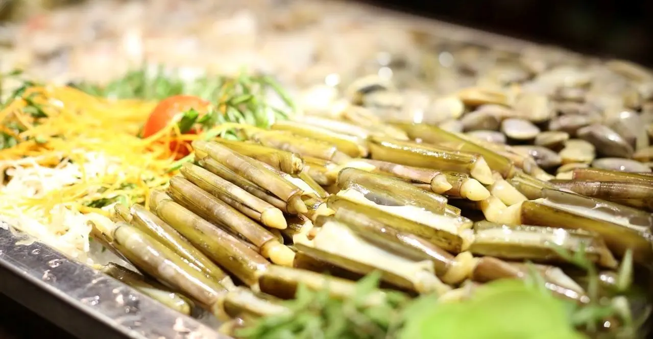 Thơm ngọt với món ốc móng tay chỉ có tại vùng biển Quảng Ninh