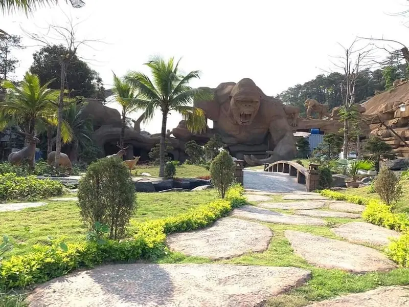 C&ocirc;ng vi&ecirc;n King Kong Tuần Ch&acirc;u, vẻ đẹp đến từ những c&ocirc;ng tr&igrave;nh đi&ecirc;u khắc 8