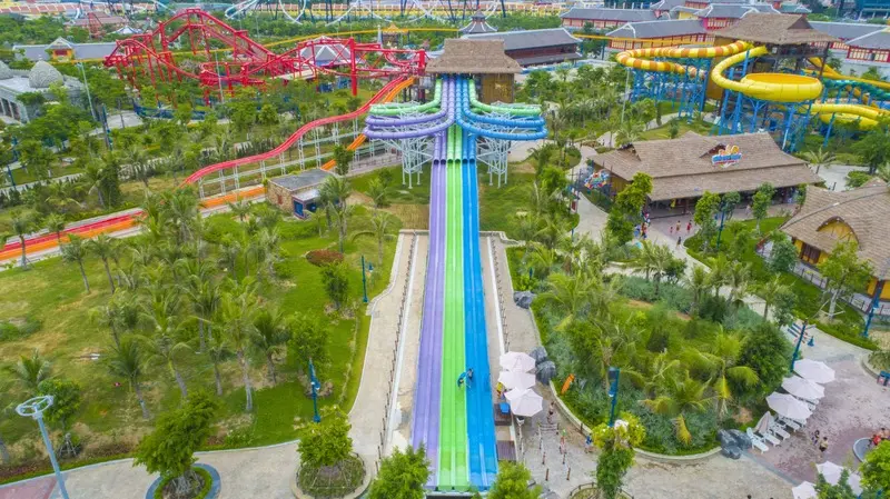 Công viên nước Hạ Long, không gian giải trí cực chất tại Sun World 8