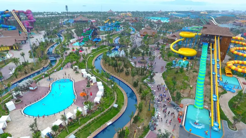 Công viên nước Hạ Long, không gian giải trí cực chất tại Sun World 13