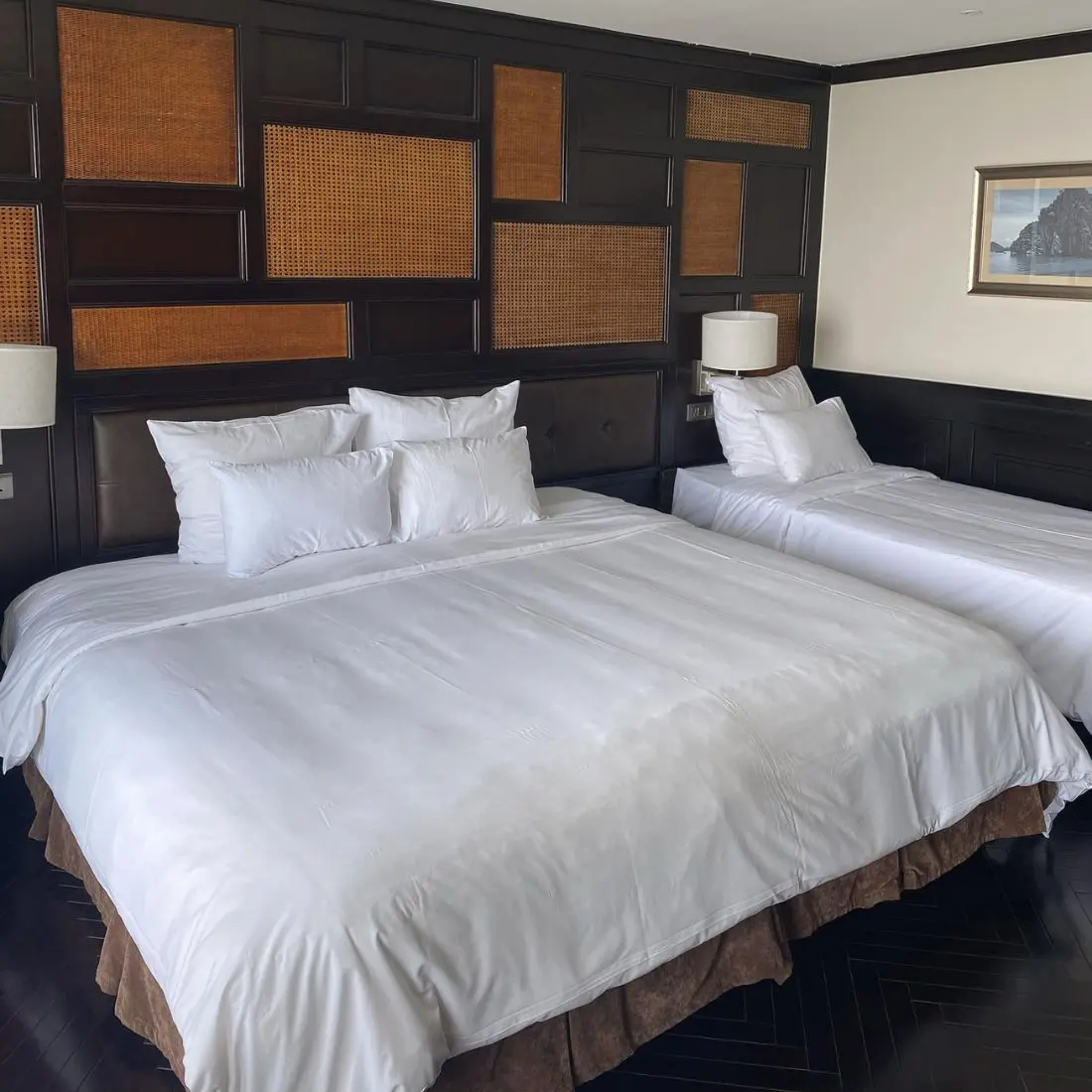 Đến Vịnh Hạ Long, k&igrave; quan di sản thế giới c&ugrave;ng c&ocirc; n&agrave;ng Thu Thảo 11