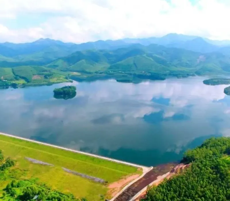 Hồ Khe Chè Quảng Ninh: Điểm du lịch sinh thái lý tưởng dịp cuối tuần 4