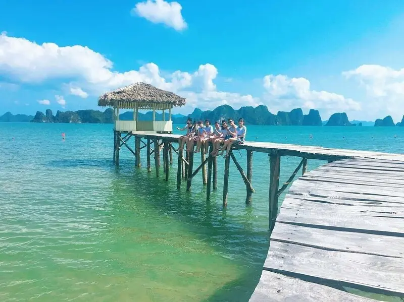 Kh&aacute;m ph&aacute; B&atilde;i D&agrave;i V&acirc;n Đồn, b&atilde;i biển hoang sơ v&agrave; thanh b&igrave;nh của Quảng Ninh 4