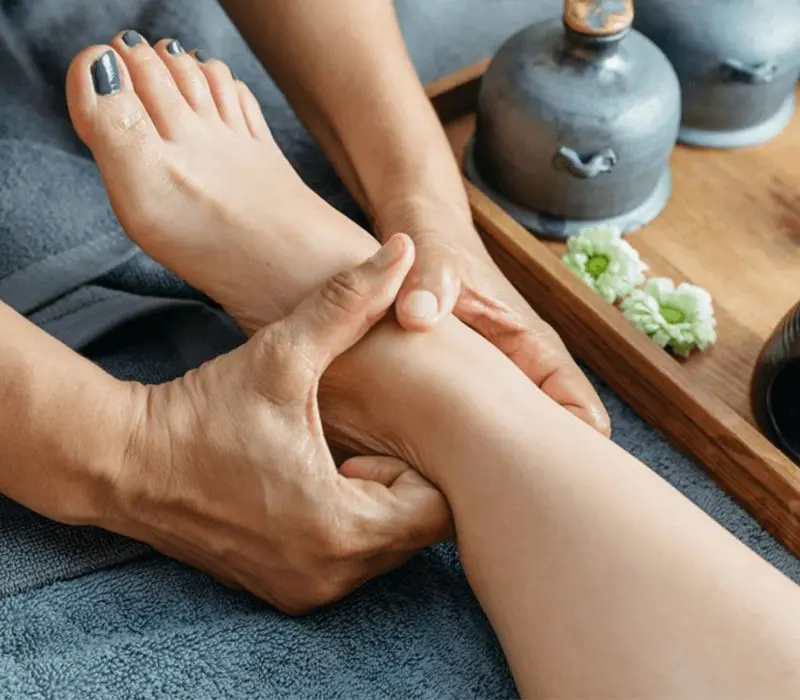 Kh&aacute;m ph&aacute; n&eacute;t đẹp ho&agrave;i niệm tại phố cổ B&atilde;i Ch&aacute;y 11