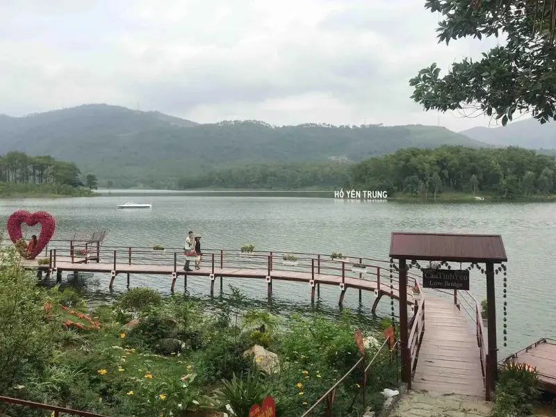 Top 15 danh lam thắng cảnh Uông Bí không thể bỏ lỡ 8