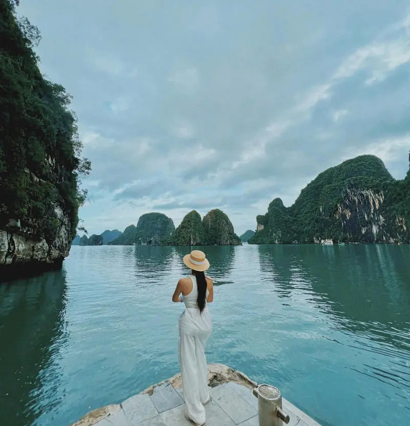 Vịnh Hạ Long, một trong 10 địa điểm ch&acirc;u &Aacute; nhất định phải đến 7