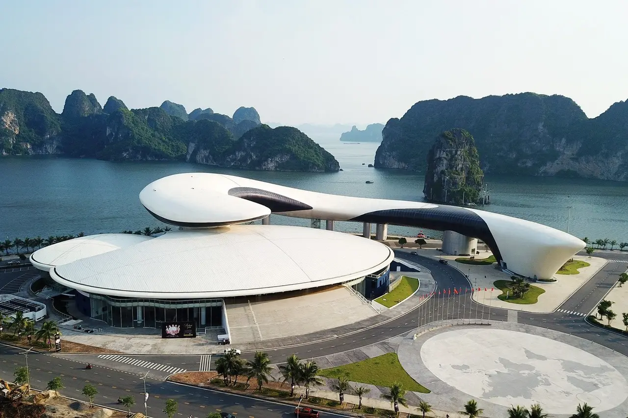 Lịch tr&igrave;nh Hạ Long 1 ng&agrave;y kh&aacute;m ph&aacute; nhiều điểm đến v&ocirc; c&ugrave;ng th&uacute; vị 8