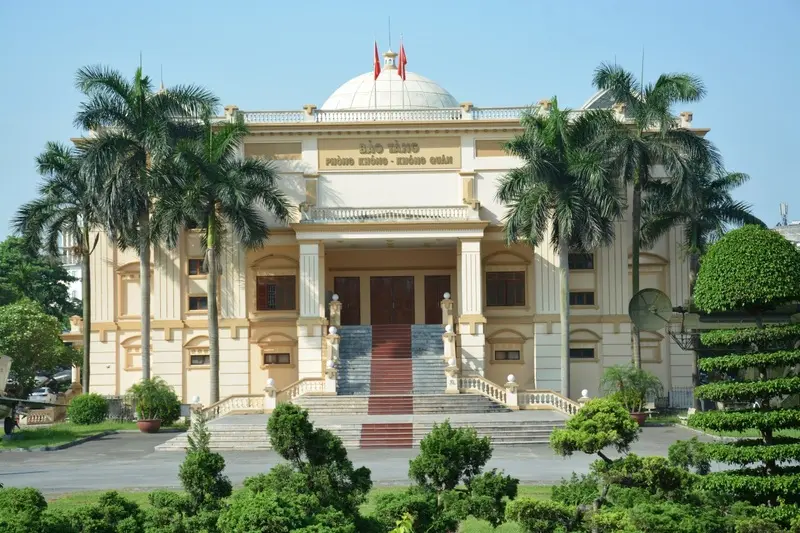 Bảo t&agrave;ng Ph&ograve;ng kh&ocirc;ng Kh&ocirc;ng qu&acirc;n, nơi lưu giữ k&yacute; ức h&agrave;o h&ugrave;ng 2
